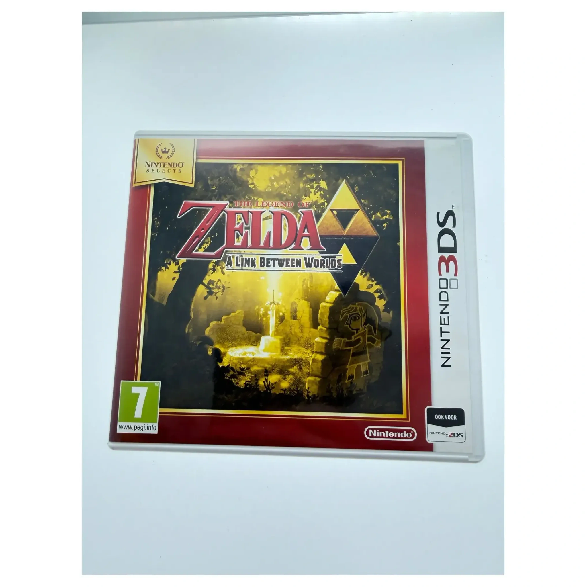 The Legend of Zelda: A Link Between Worlds (Nintendo Selects) (Nintendo 3DS) — Game in doos, Goed staat — origineel tweedehands kopen bij Gameshop Enter
