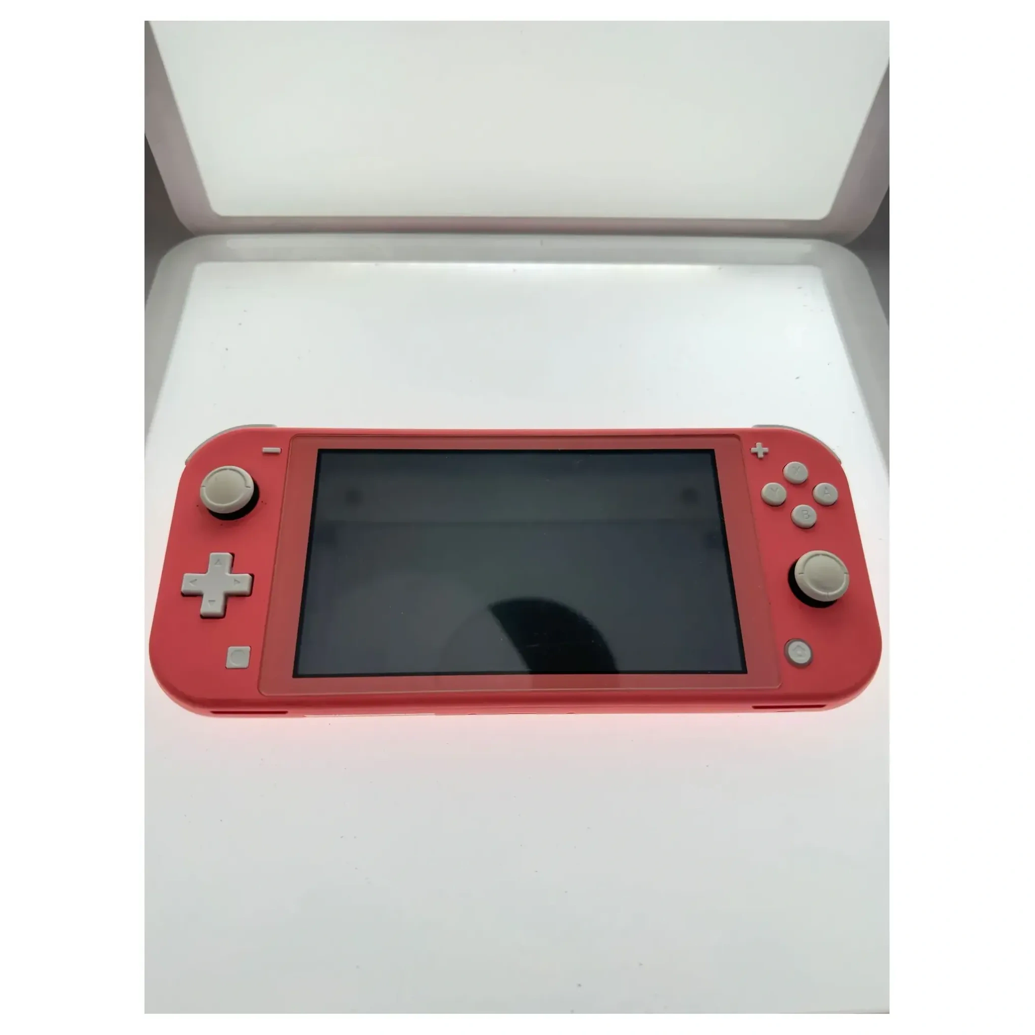 Nintendo Switch Lite Coral (Nintendo Switch) — Losse console, Goed staat — origineel kopen bij Gameshop Enter