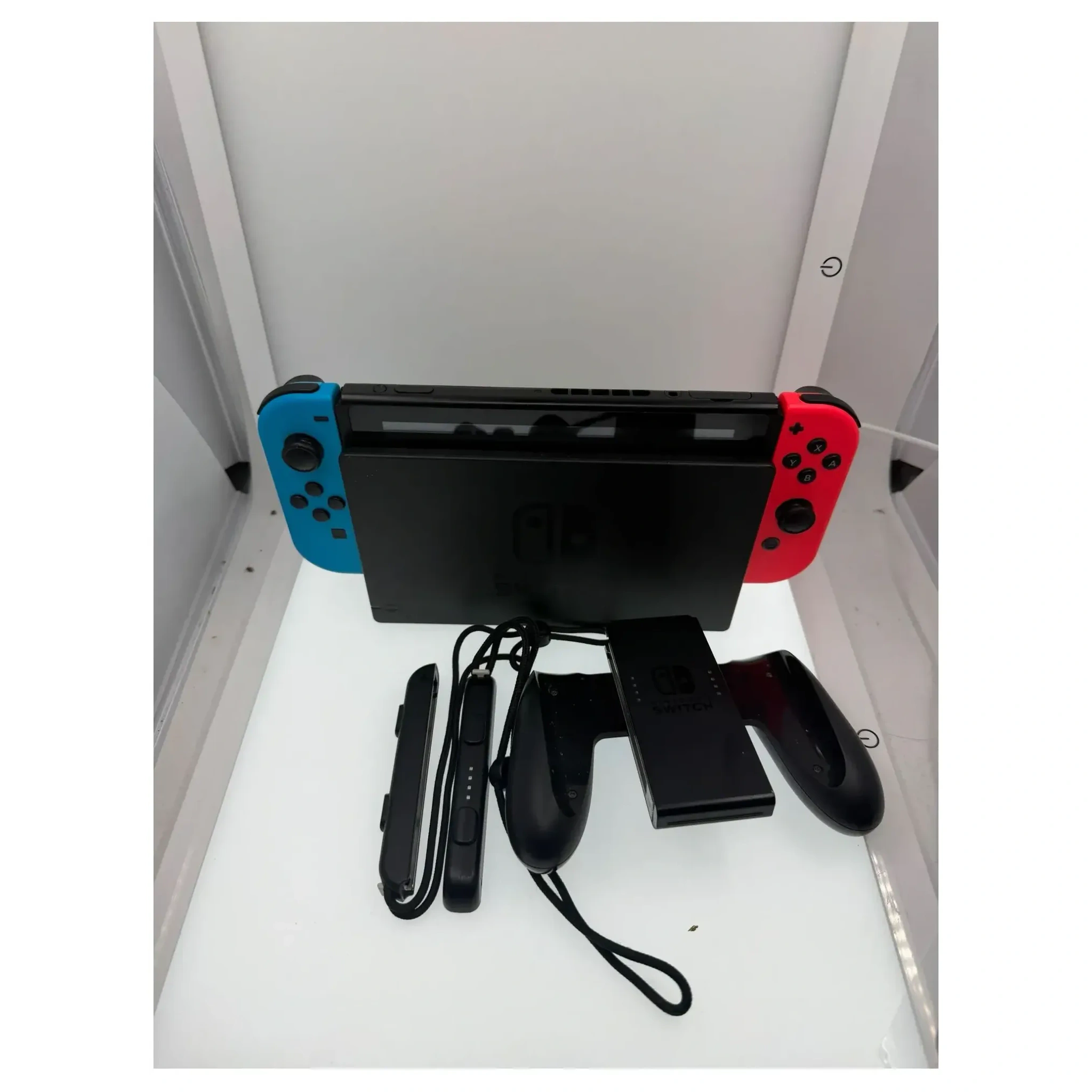 Nintendo Switch Console (Rood/Blauw) (Nintendo Switch) — origineel kopen bij Gameshop Enter