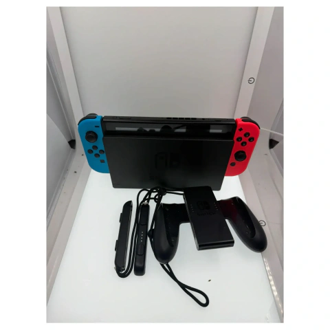 Nintendo Switch Console (Rood/Blauw) kopen — Nintendo Switch