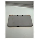 New Nintendo 2DS XL Wit + Oranje Nintendo DS Binnenkant — Losse console